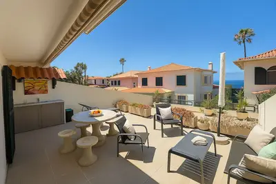 Image de Varanda do Sol – Terrasse Privative avec Vue Mer à Funchal