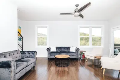 Image de Sage House - less than 3 miles to downtown Avl