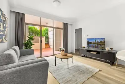 Image de Bright Inner-West Stay with Pool Access
