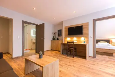 Image de Appartement 5 avec balcon et Wi-Fi