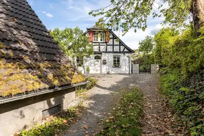 Image de Maison de vacances 'Fachwerk 1764' avec terrasse privée, jardin privé et Wi-Fi
