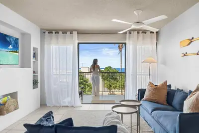 Image de Oceanic Views at Kings Beach - 300m to the beach