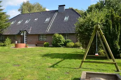 Image de Vacation home Landhaus Birkenhof - your idyllic retreat in Varel