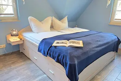 Image de Family house with secret room & sauna - 400m to the amber beach!