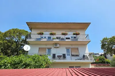 Image de Appartement de vacances Novi Vinodolski pour 1 - 4 personnes avec 2 chambres à coucher - Appartement