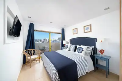 Image de Stylish Apartment with a view and beach