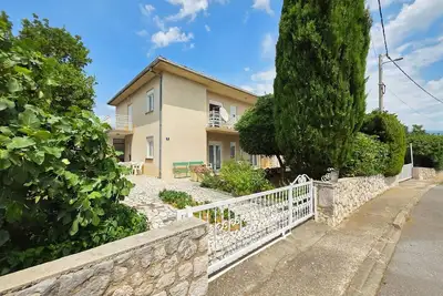 Image de Appartement de vacances Novi Vinodolski pour 1 - 6 personnes avec 3 chambres à coucher - Appartement
