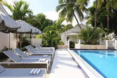 Image de Key West Getaway | Romantic Bungalow, Pools, Free Breakfast & Pets Allowed