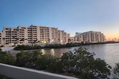 Image de Welcome to Barbie's Beach House