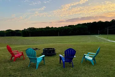 Image de Charming 2-bedroom house in Harbor Country. 5 minutes from downtown Three Oaks