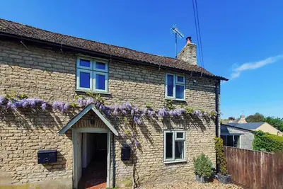 Image de 3 chambres à coucher à Easton On The Hill, near Stamford