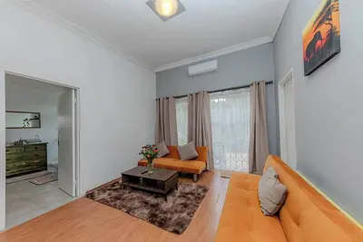 Image de Orange Room