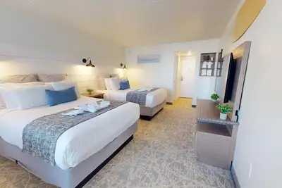 Image de Balcony Queen Suites