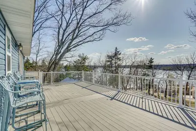 Image de 3 Mi to the Lake: Rocky Mount Home w/ Water Views!