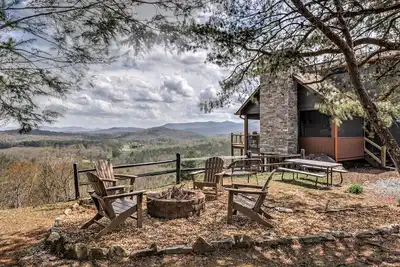 Image de Sunrise Peak - Mountain View | Pet Friendly | Hot Tub