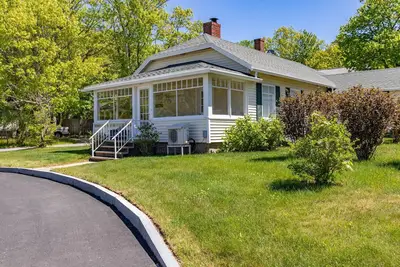 Image de House Acadia at Gallagher's Travels