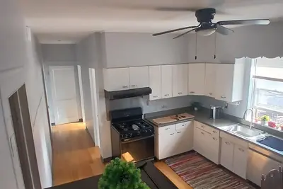 Image de Charming 2-bedroom apartment in enchanting Chicago with Ac, WiFi