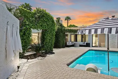 Image de The Fairmount House | Pool | Yoga Room