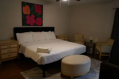 Image de Cozy 3 Br Home with Private Guest House in Southaven- Full Amenities Included.