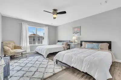 Image de 4-Bedroom Beach House Keansburg with Ac, WiFi/Front Waterpark
