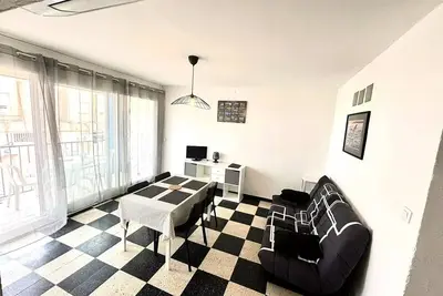 Image de Ferienwohnung 2 Zimmer - 4 Betten - Port La Nouvelle