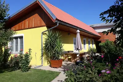 Image de Vacation apartment\/apartment for 8 guests with 100m² in Sankt Andrä am Zicksee (273336)