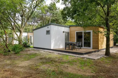 Image de Chalet à Kijkduin avec Sauna et Confort