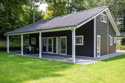 Image de Maison de vacances avec terrasse couverte Ă Rhenen