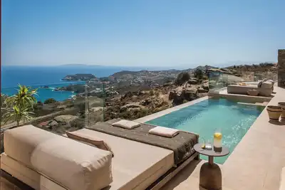 Image de Alta Vista Helios, Breathe in the Cretan Blue by etouri