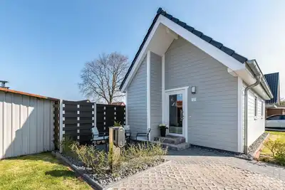 Image de Maison de vacances 'Helgohuus' avec terrasse privée, jardin privé et Wi-Fi