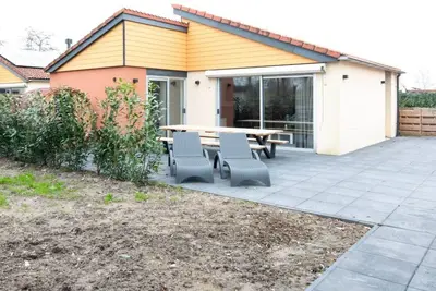 Image de Maison à Zevenhuizen avec Sauna