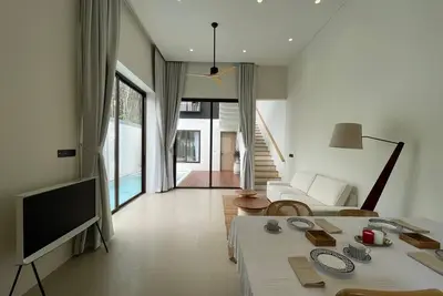 Image de Charming 2-bedroom pool villa with Ac, WiFi in tranquil Thalang