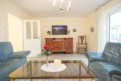 Image de Vacation home Hafenkoje Vareler Hafen - your retreat by the North Sea