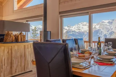 Image de Belle maison de vacances privée pour 8 personnes avec Wifi, bain à remous, Tv, terrasse et parking