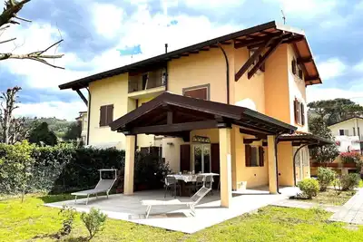 Image de Merveilleuse maison de vacances pour 6 personnes avec Wifi, climatisation, Tv et terrasse