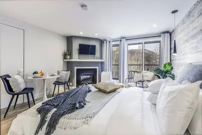 Image de Studio LIVTremblant 203