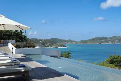 Image de Pyramide in Pointe Milou by Personal Villas - A Jewel of Modern Architecture