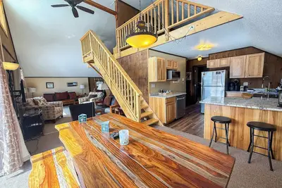 Image de Alpine Horn Unit 1 ~ A/C & Close to Powderhorn!