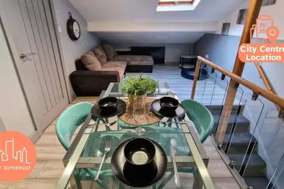 Image de Central Manchester Flat Sleeps 8 By City SuperHost