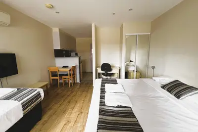 Image de Stylish City Apartment for 3 | Prime Cbd Location + Free Wi-Fi