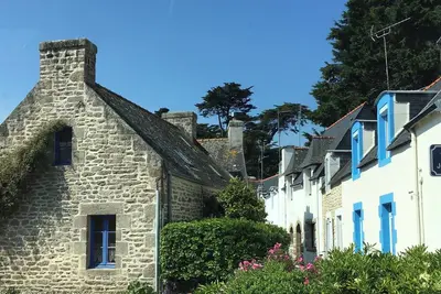 Image de Jolie petite maison de pêcheur à 150 mètres de l'océan et au centre de Loctudy