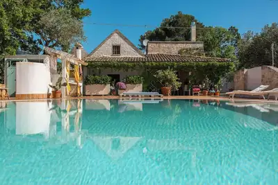 Image de Walking distance to Alberobello (Unesco Historic Trullo, \n10m x 5m private pool.