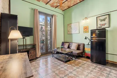 Image de Metro Urgell restored apartment in the main centre of Barcelona