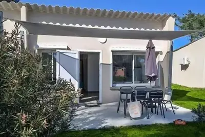 Image de Appartement | Comfort | 3 Ch. | 6 pers. | Terrasse simple | A/C