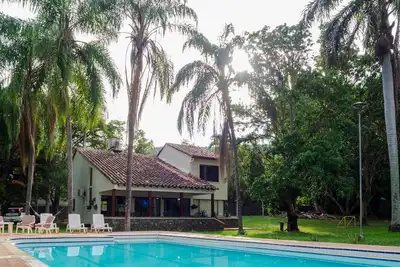 Santa Ana Colonial, Colonial Retreat w/ Private Pool & Lush Gardens