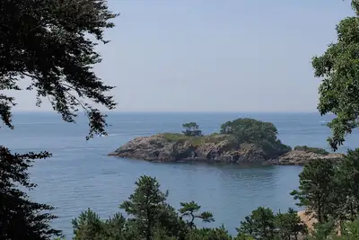 Image de Oceanfront Castle on 40 Acres - 10 bedrooms, Ac, & WiFi in Manchester-by-the-Sea