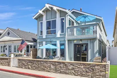 Image de OceanView Newly RenovatedPark4CarsEVChrDisney25Min