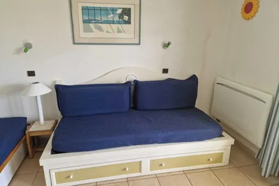 Image de Appartement au bord du lac avec terrasse