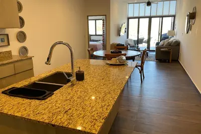 Image de Fun and Sun in the gorgeous gated Pedregal community of Cabo San Lucas.