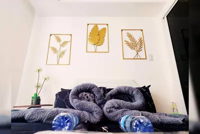 Image de 1br Beach Pool Stay at Azure | Family-Friendly Near Sm Bicutan